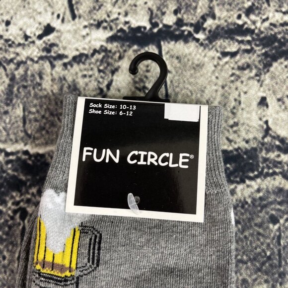 Fun Circle Men's Gray Beer Stein Sox size 10-13 Crew Socks 1 Pair Shoe sz 6-12 - Picture 2 of 6